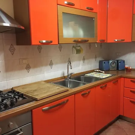 Lovelyapart - Leopardi Apartment